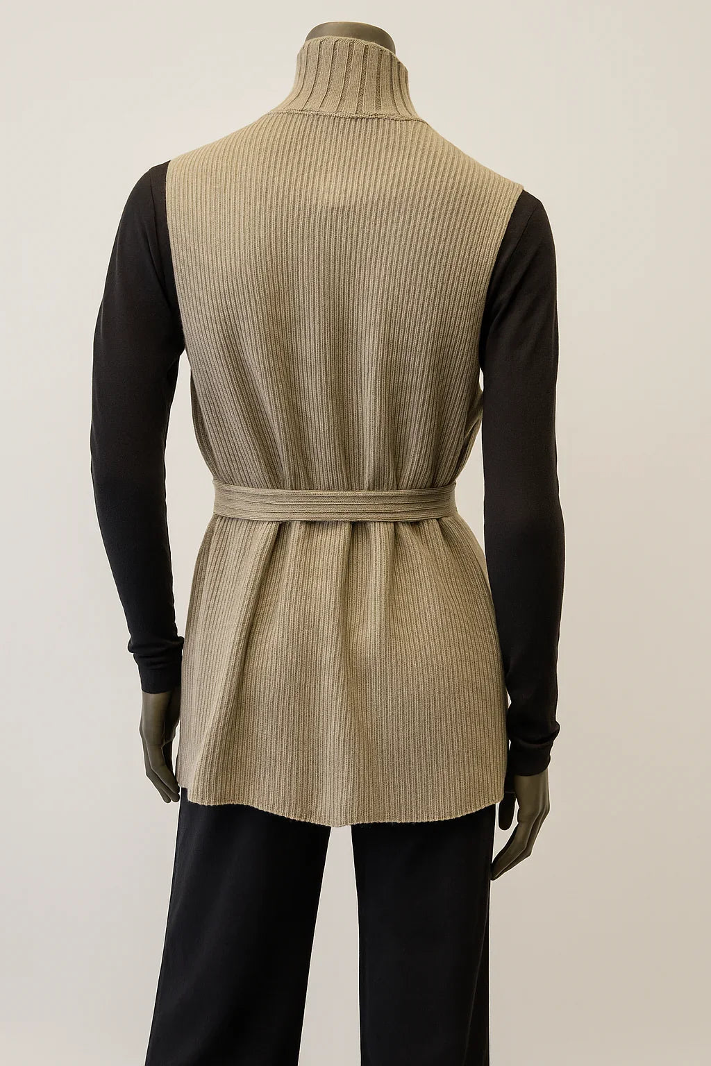 Asymmetric Gilet Style No. Boss 34 - Extravagance Fashion 