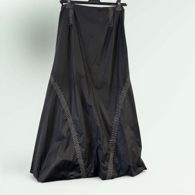 Long Tulip Ballon waxed linen skirt with Zig Zig Embroidery Paolo Bellucci Style Petale 64