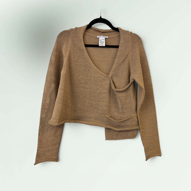 Short Contemporary Linen Sarah Pacini Sweater with a pocket