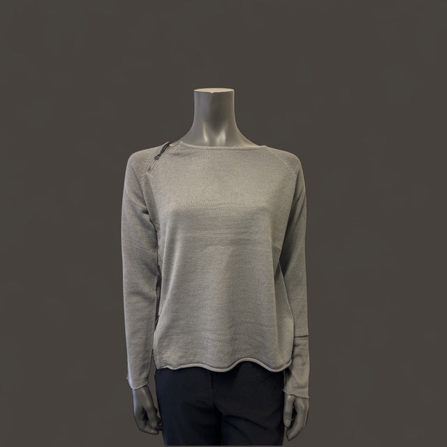 Mid lenght Sweater with Zip detail  Style Box 05 - Extravagance Fashion 