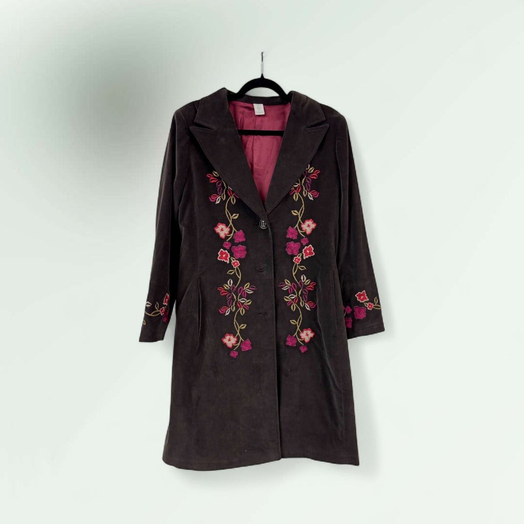 Velvet Embroiderd Coat - Extravagance Fashion 