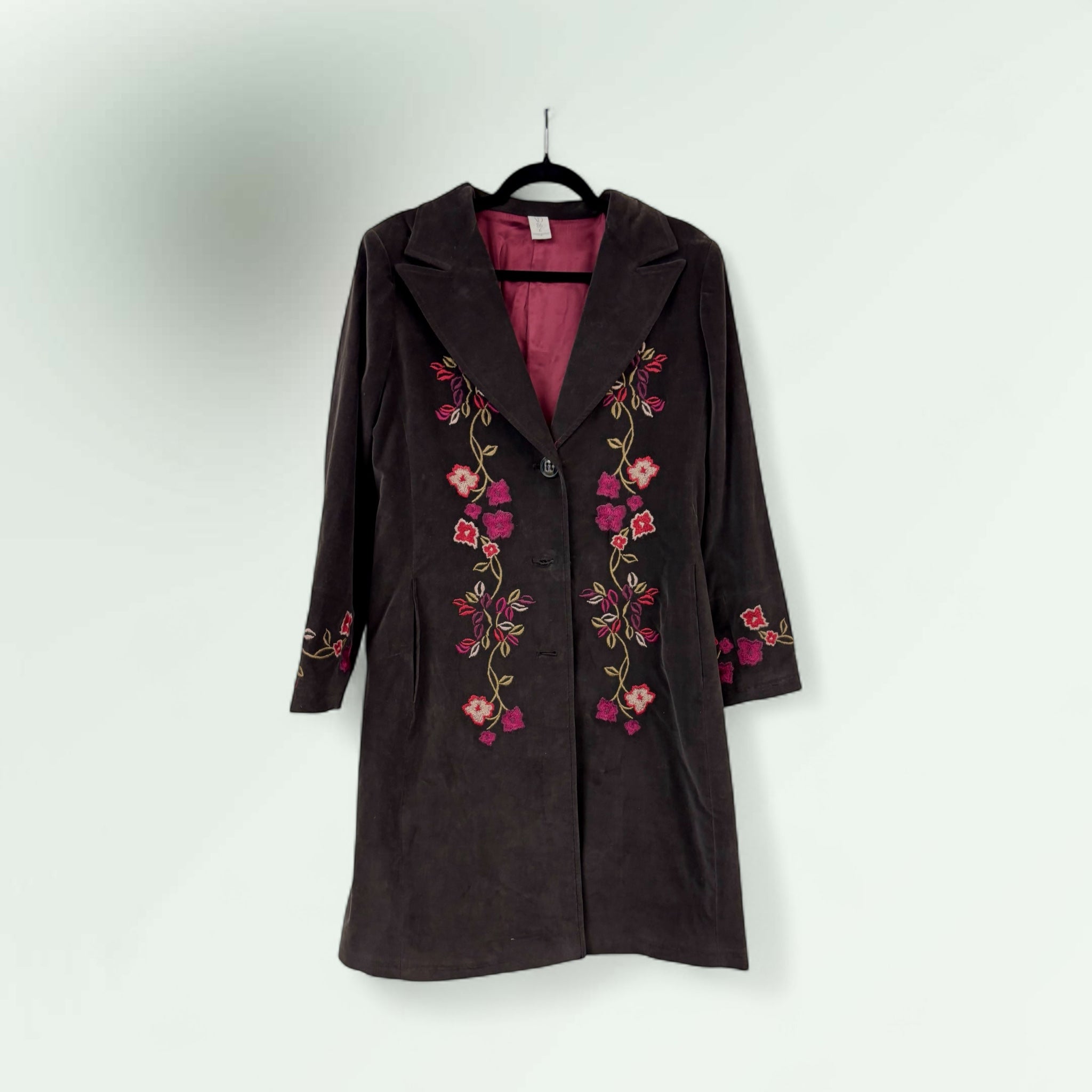 Velvet Embroiderd Coat - Extravagance Fashion 