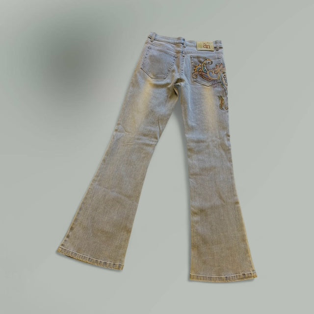 Hand Painted Jeans- Paisley Print - Extravagance Fashion 