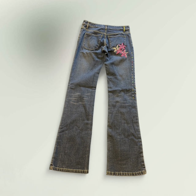 Hand Painted Jeans  art work painted on the Trouser legs - Extravagance Fashion 
