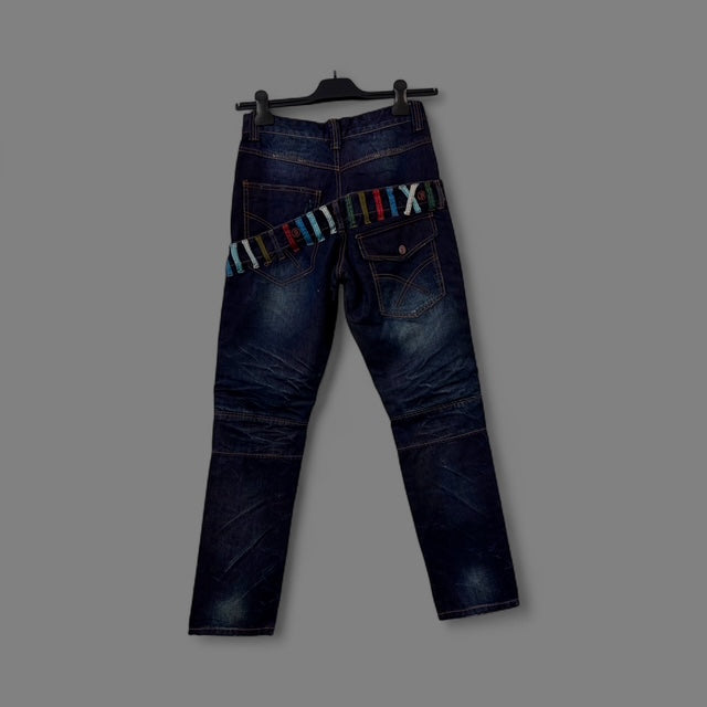 Dark Wash Denim Jeans with Contrast Stitching and Striped Detail - Extravagance Fashion 