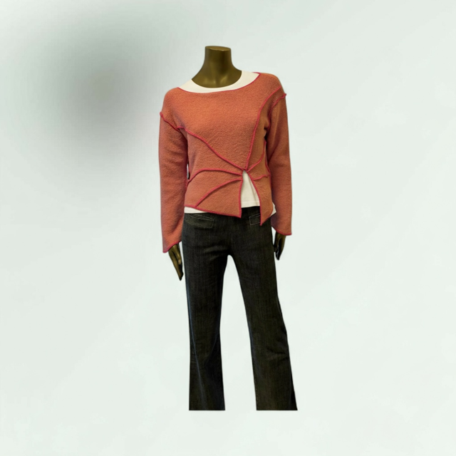 Fuschia Asymmetric Textured Sweater with contrast stitch- Bassa - Lunatisme - Extravagance Fashion 