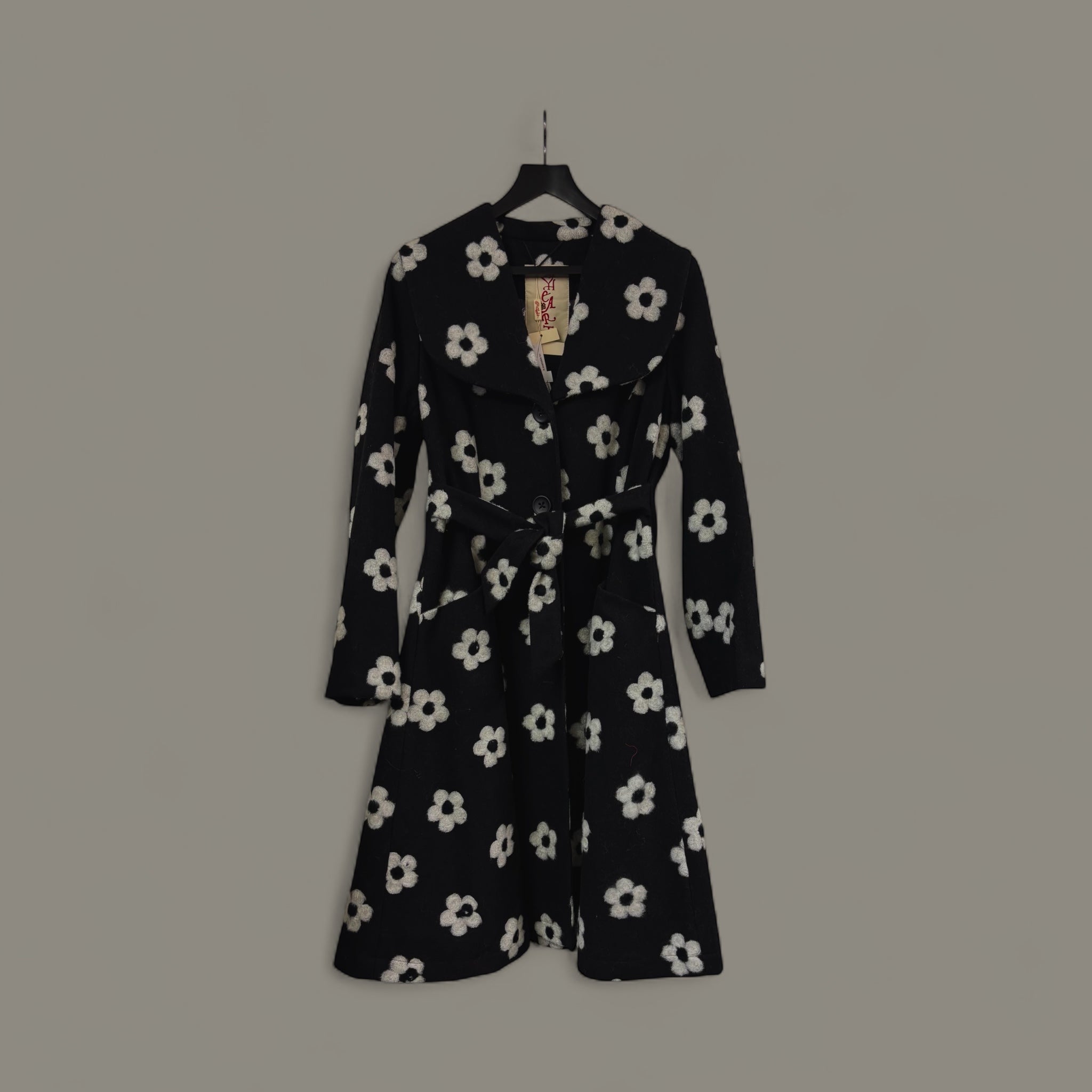 Black Floral Belted Coat STYLE NO.HE027/WFL - Extravagance Fashion 