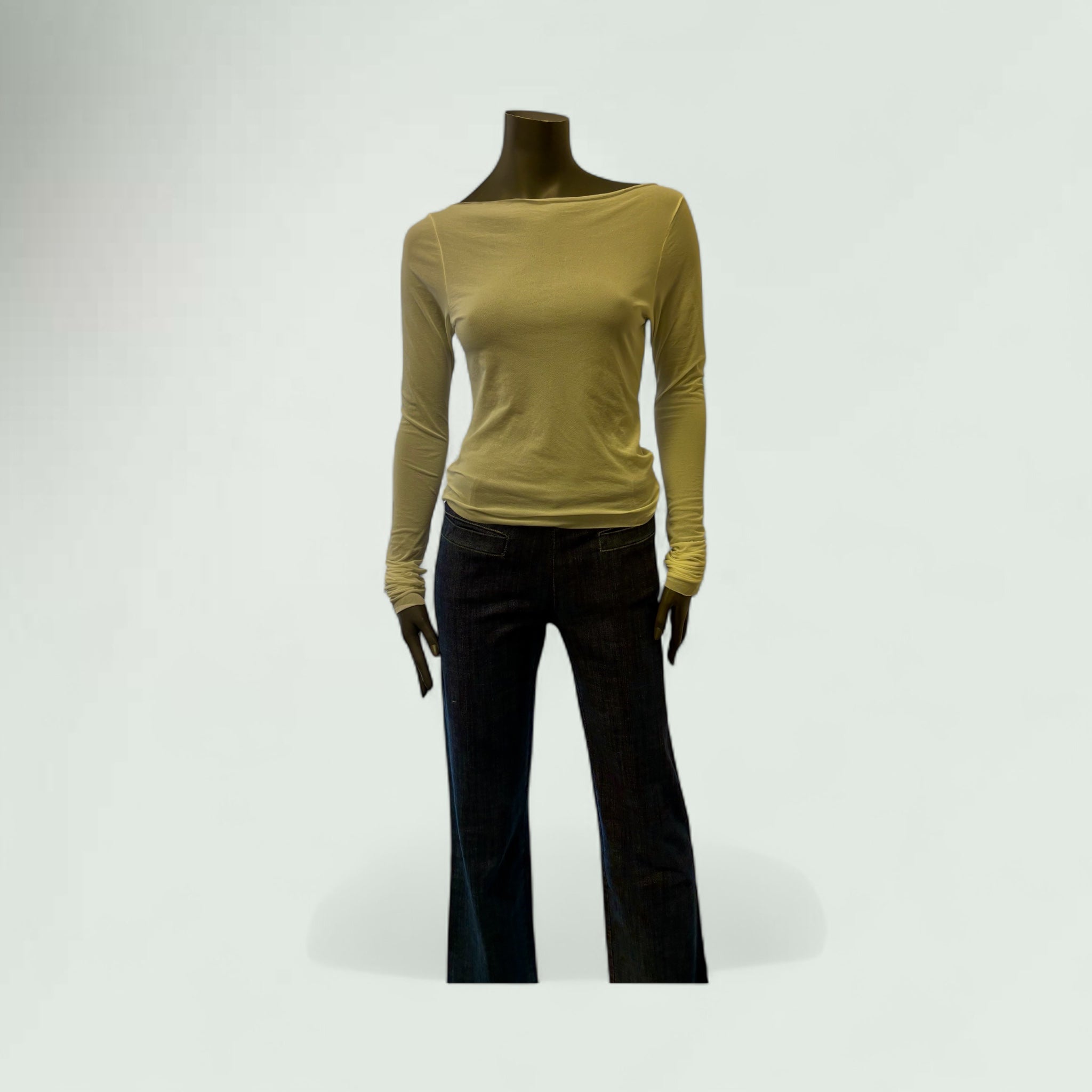 Model wearing  Lightweight Mesh Long-Sleeve T-Shirt teamed with Art stretch trousers 