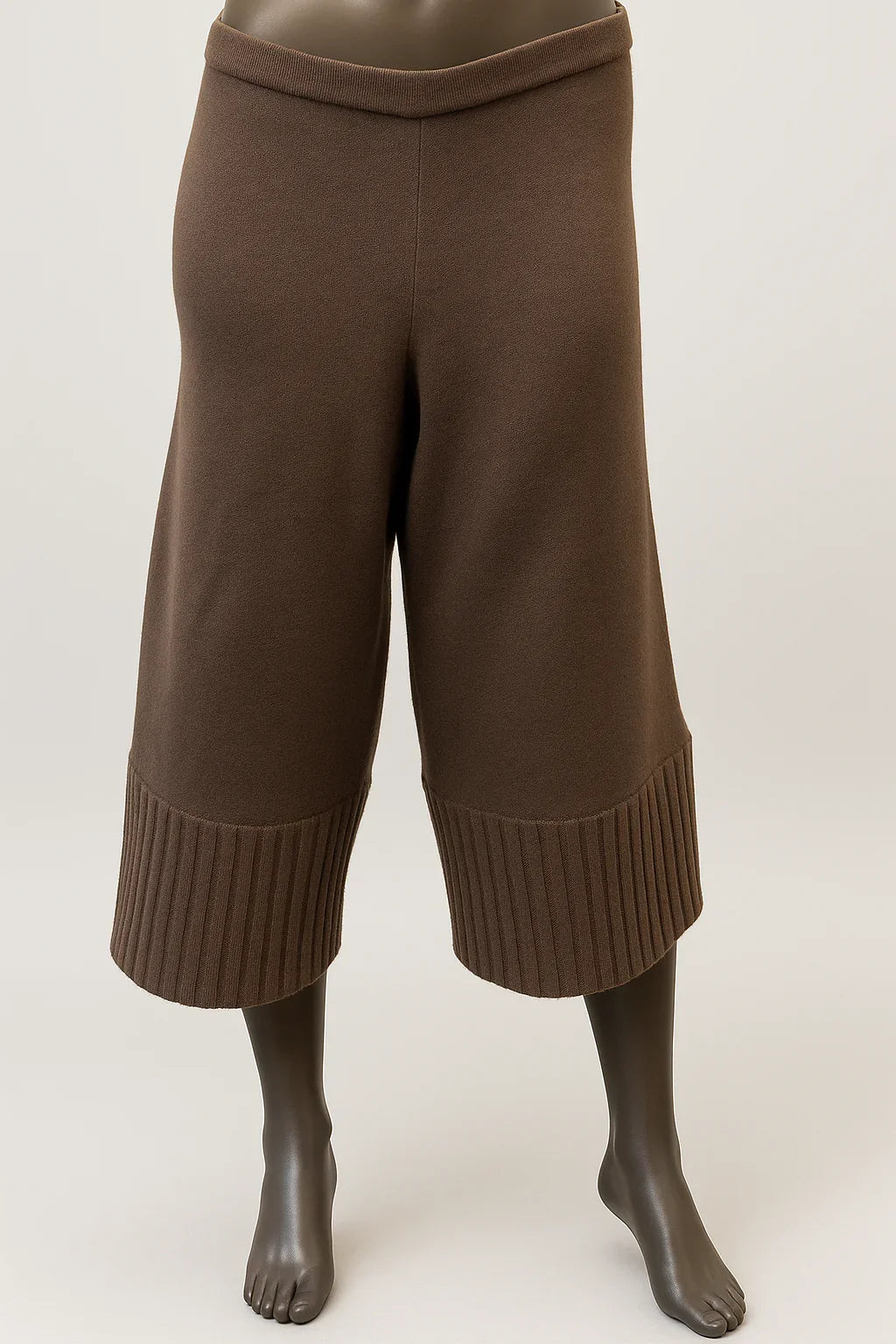Cropped Knitted trousers with rib detail on the hem Style No. Box 11 - Extravagance Fashion 
